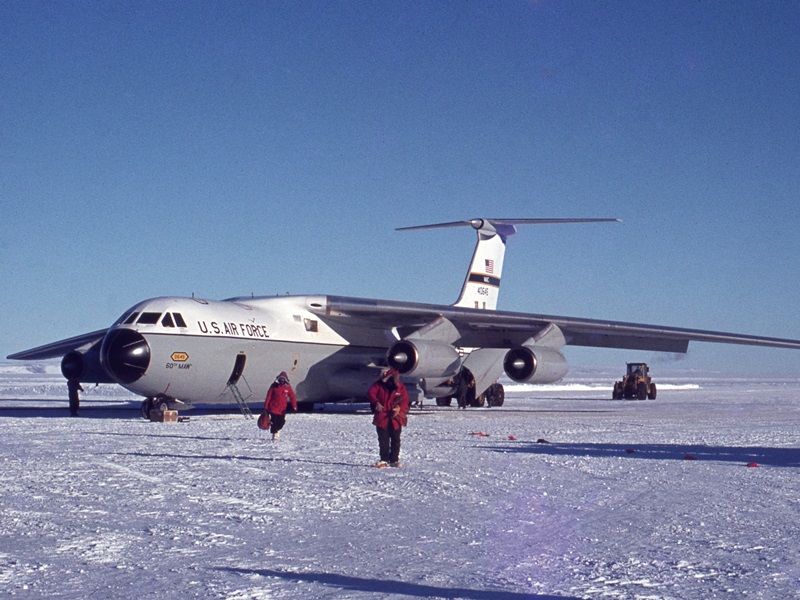 ANTARCTICA-02-REDUCED