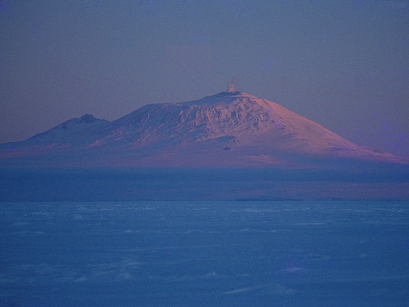 ANTARCTICA-04-REDUCED