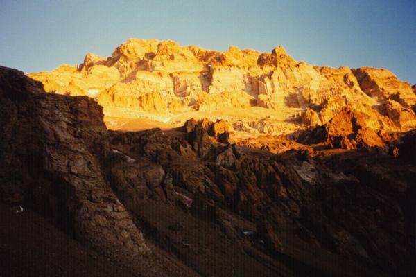 Sunset's colours on Aconcagua