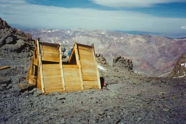 Independencia hut on Aconcagua
