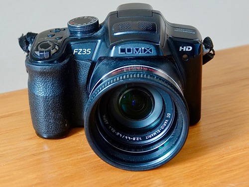 Camera-Lumix-FZ35