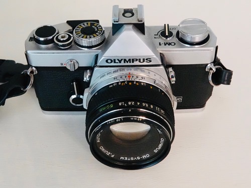 Camera-Olympus-OM1