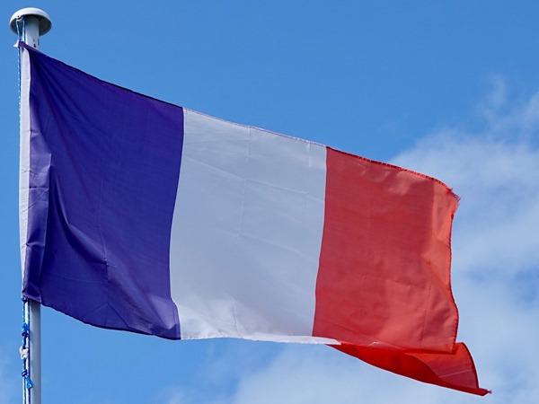 Countries-013-France-01