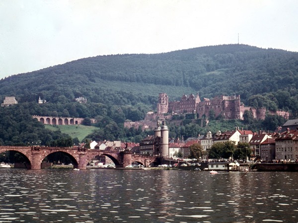 Countries-017-West-Germany-02