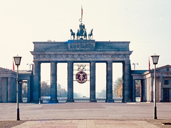 Countries-033-East-Germany-03