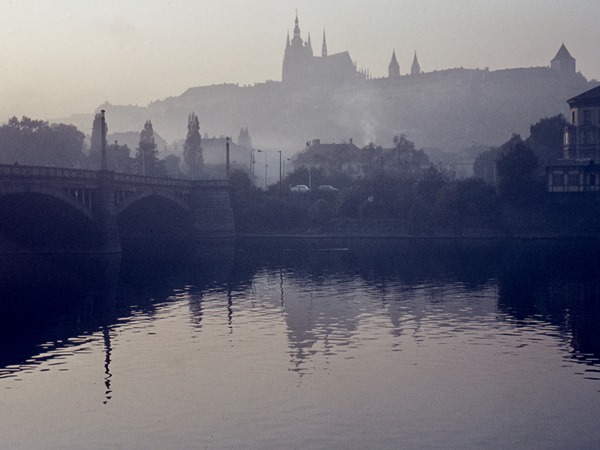 Countries-034-Czechoslovakia-02