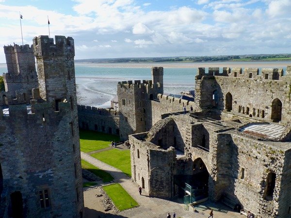 Countries-037-Wales-02