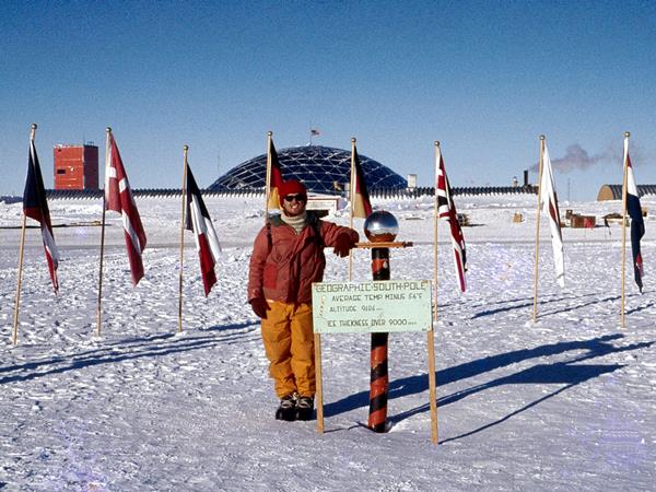 Countries-038-Antarctica-03
